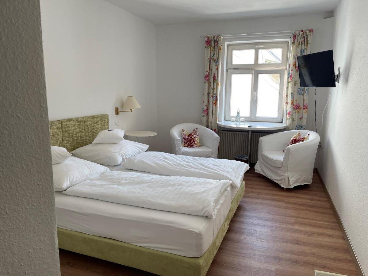 Hotel Jungbraeu Абенсберг Экстерьер фото